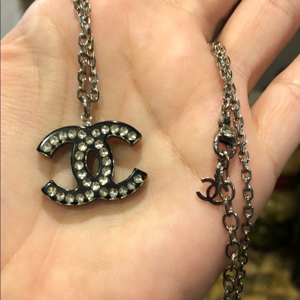 🎉Host Pick🎉CHANEL necklace - vintage